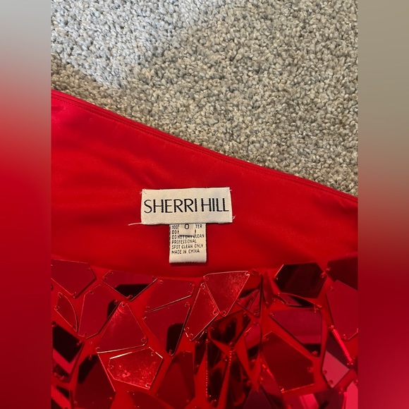 Brand new Sherri Hill dress - Picture 3 of 3